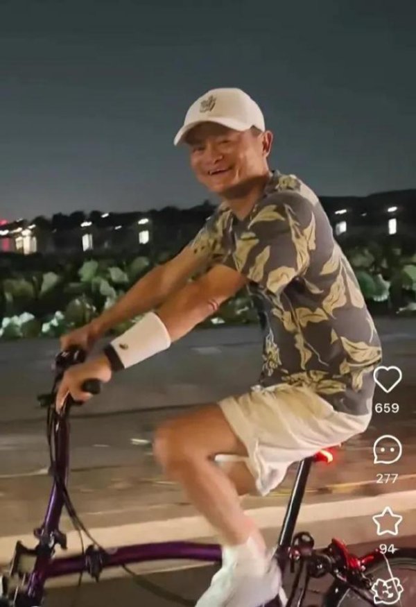 通盈证券 马云西湖夜骑同款自行车杭州店卖爆，店员：售价1.85万元，到货就没货