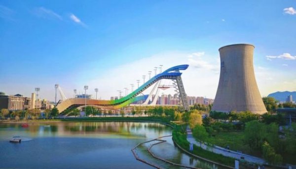 车优配 新潮糖果季！北京首钢园打造文旅消费新场景